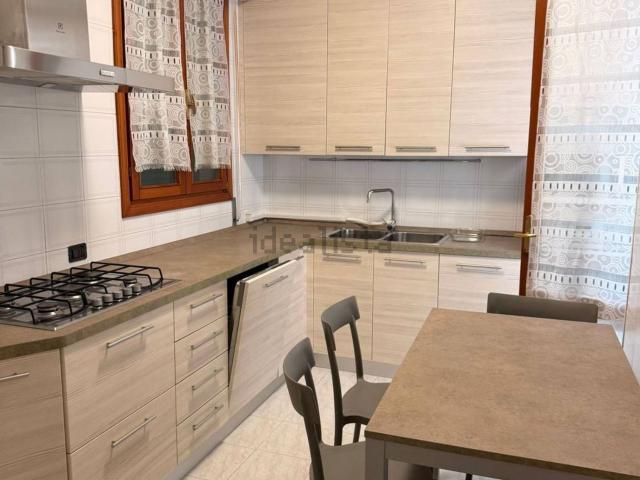Appartamento in affitto di 100 m² in Viale San Marco