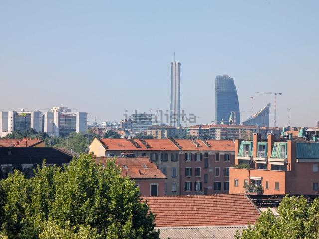 Appartamento in affitto di 100 m² in Viale Stelvio, 60