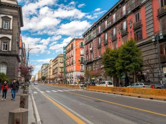 Appartamento in affitto di 100 m² in Vico I Piazza Larga