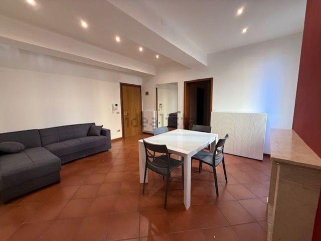 Appartamento in affitto di 100 m² in Corso Vittorio Emanuele II