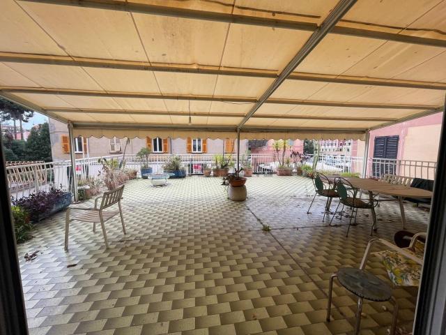 Appartamento in affitto di 100 m² in Corso Giuseppe Assereto, 25