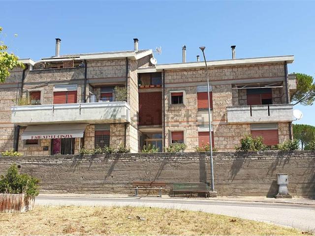Appartamento in affitto di 100 m² in Largo Giardino, 1