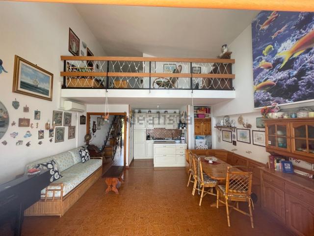 Appartamento in affitto di 100 m² in Lungomare Delle Sirene