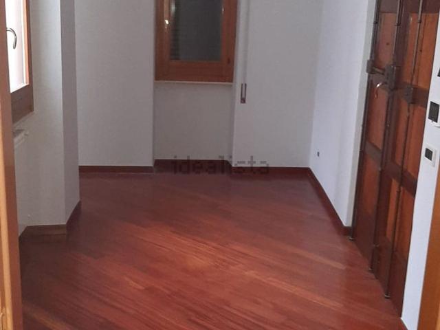 Appartamento in affitto di 100 m² in Piazza Cairoli