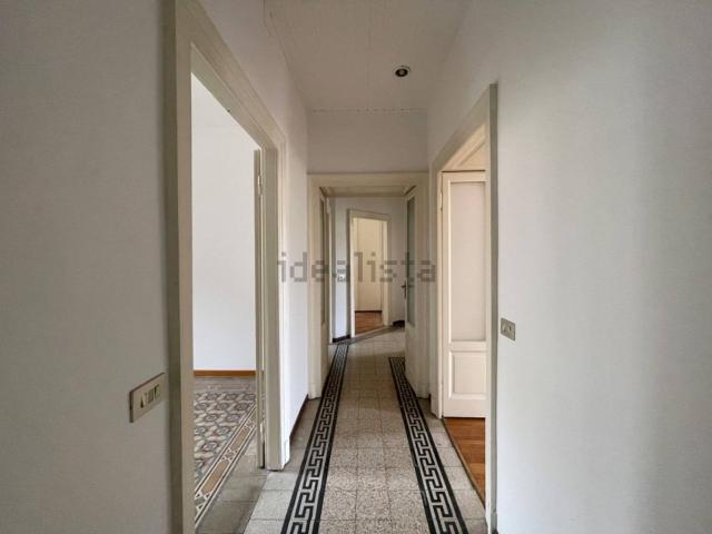 Appartamento in affitto di 100 m² in Piazza Giuseppe Grandi, 4