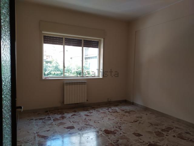 Appartamento in affitto di 100 m² in Salita della Caperrina