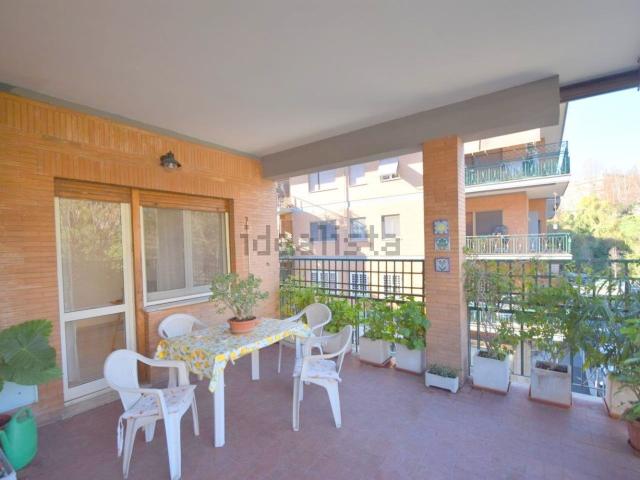 Appartamento in affitto di 101 m² in Via Anselmo Ciappi, 46
