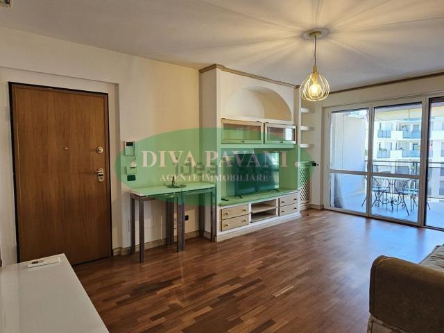 Appartamento in affitto di 101 m² in Via Gino Severini, 8