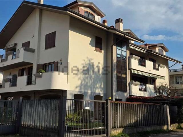 Appartamento in affitto di 101 m² in Via Niccolò Machiavelli, 4