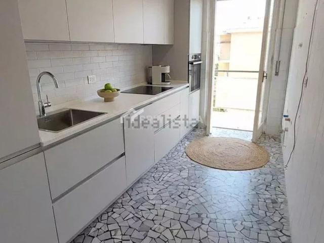 Appartamento in affitto di 101 m² in Viale Isonzo, 6