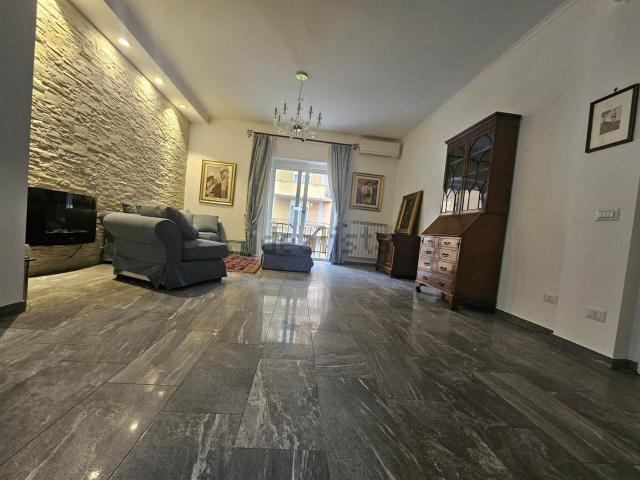Appartamento in affitto di 102 m² in Via del Labaro, 88