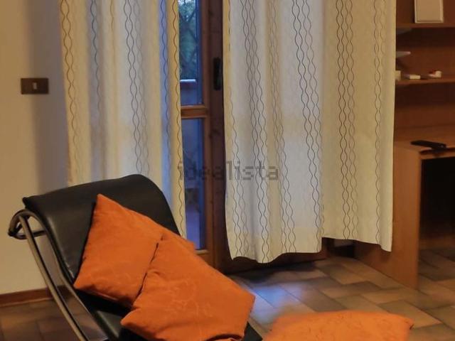 Appartamento in affitto di 102 m² in Via Pablo Neruda, 7