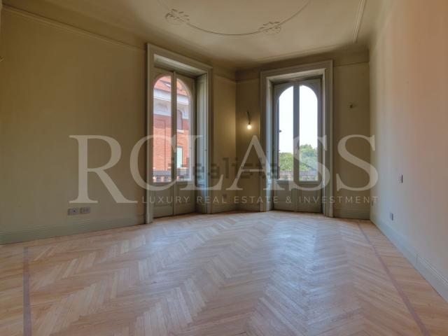 Appartamento in affitto di 103 m² in Via Garigliano, 7