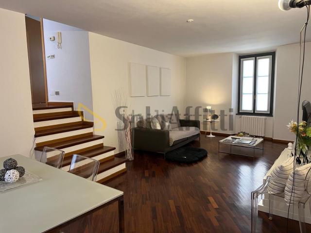 Appartamento in affitto di 103 m² in Corso Italia, 30