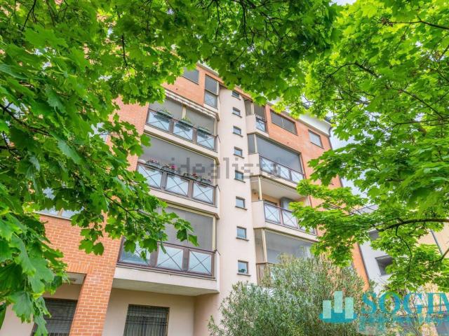 Appartamento in affitto di 104 m² in Via Gianluigi Banfi, 9