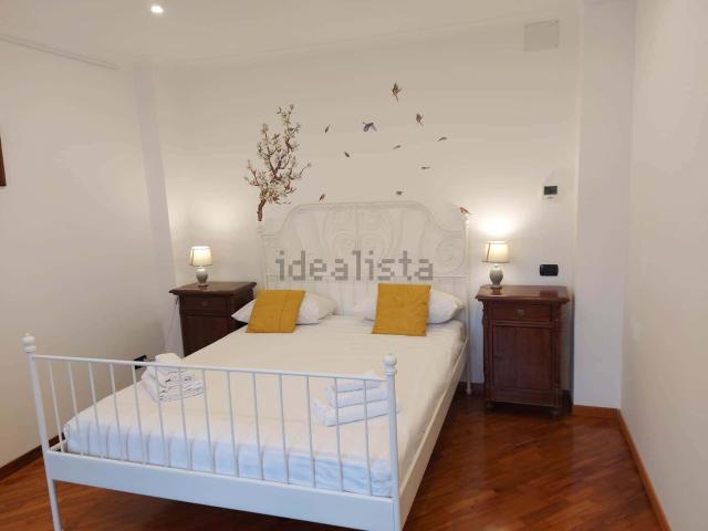 Appartamento in affitto di 104 m² in Via Domenico Barone, 31