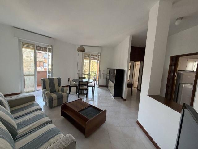 Appartamento in affitto di 104 m² in Via Enrico Mattei, 4