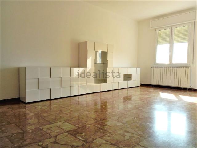Appartamento in affitto di 104 m² in Via Setta, 5