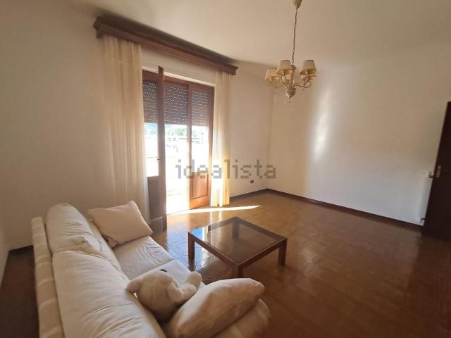 Appartamento in affitto di 105 m²