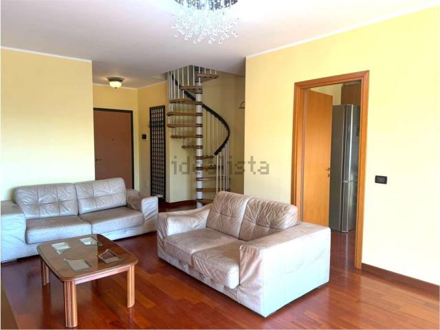 Appartamento in affitto di 105 m²