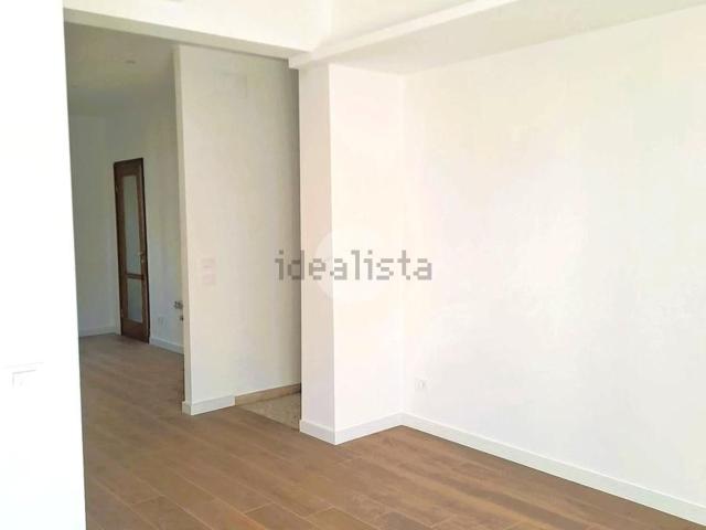Appartamento in affitto di 105 m² in Via Alfredo Serranti, 12