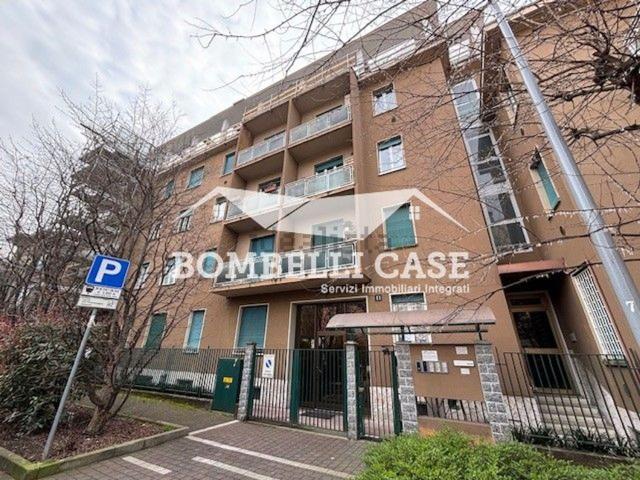 Appartamento in affitto di 105 m² in Via Gaetano Osculati, 11
