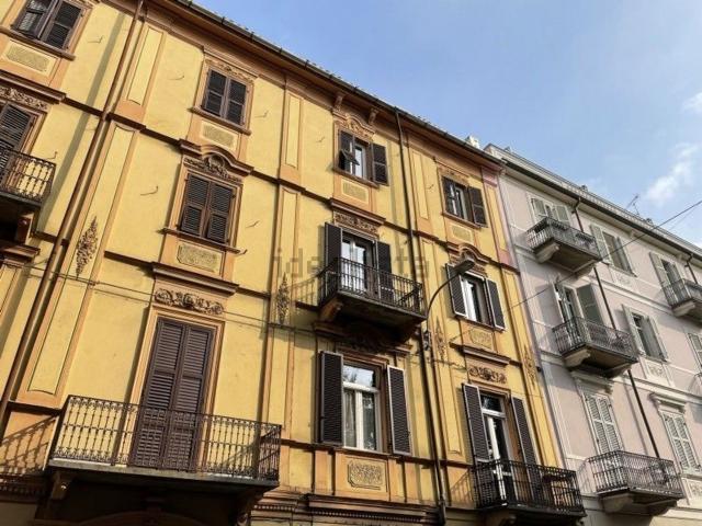 Appartamento in affitto di 105 m² in Via Giovanni Lanza, 18