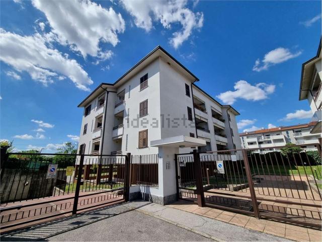 Appartamento in affitto di 105 m² in Via dei Platani, 32