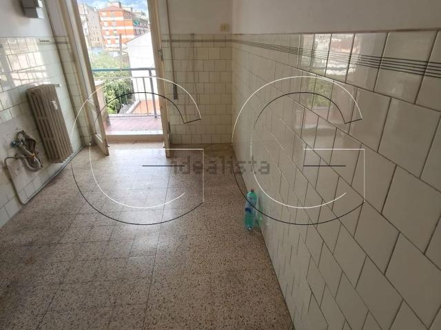 Appartamento in affitto di 105 m² in Via Eugenio Chiesa