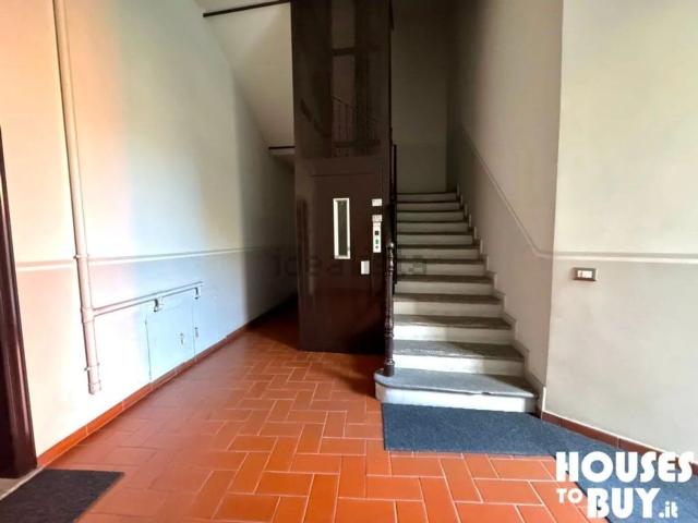 Appartamento in affitto di 105 m² in Via Monte Palombino, 8