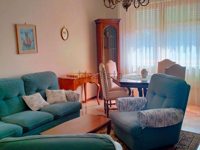 Appartamento in affitto di 105 m² in Via Nicola Brovardi
