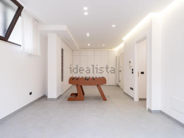 Appartamento in affitto di 105 m² in Via Piero Della Francesca, 88