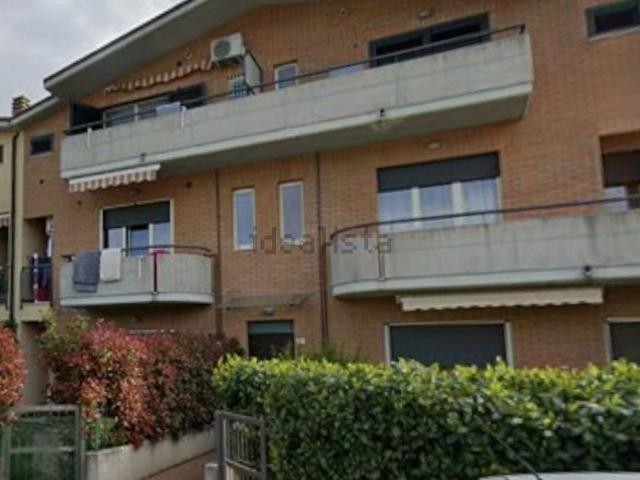 Appartamento in affitto di 105 m² in Via Roma, 155