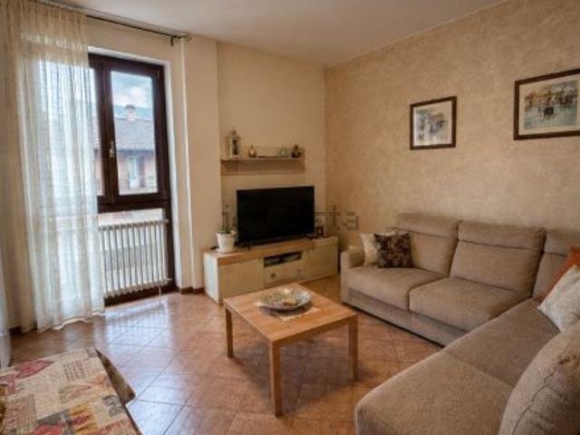 Appartamento in affitto di 105 m² in Via Tassano