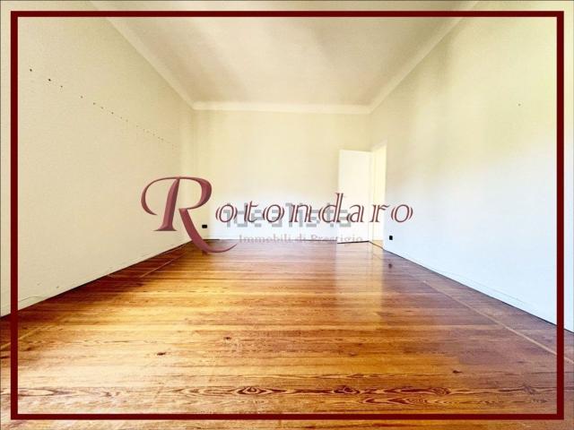Appartamento in affitto di 105 m² in Via Vincenzo Monti
