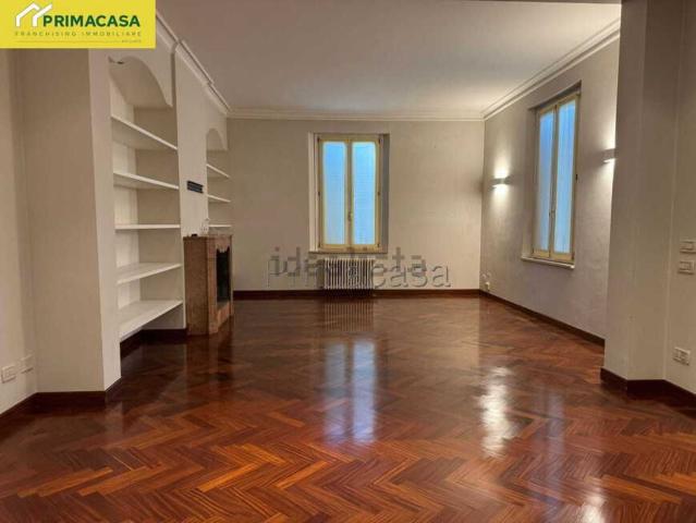 Appartamento in affitto di 105 m² in Corso Roma