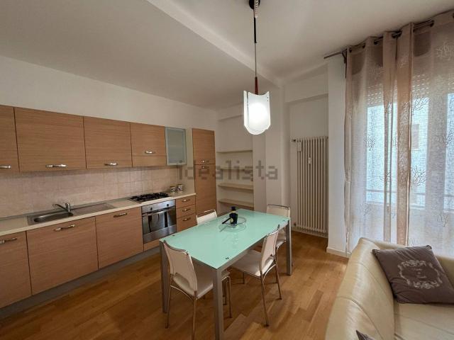 Appartamento in affitto di 106 m² in Via Adigetto