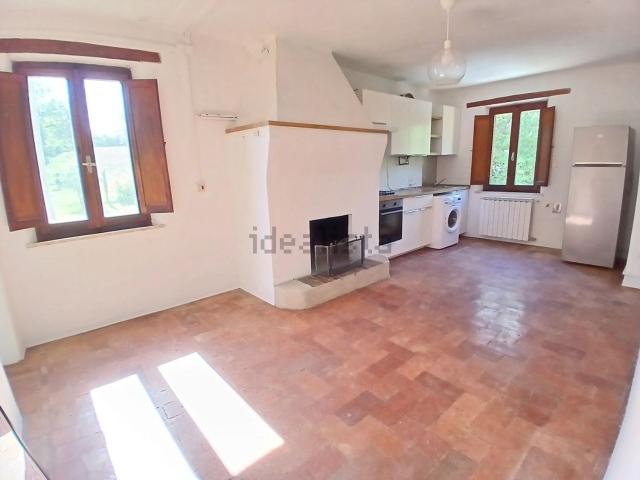 Appartamento in affitto di 106 m² in Via Sant&apos Amico