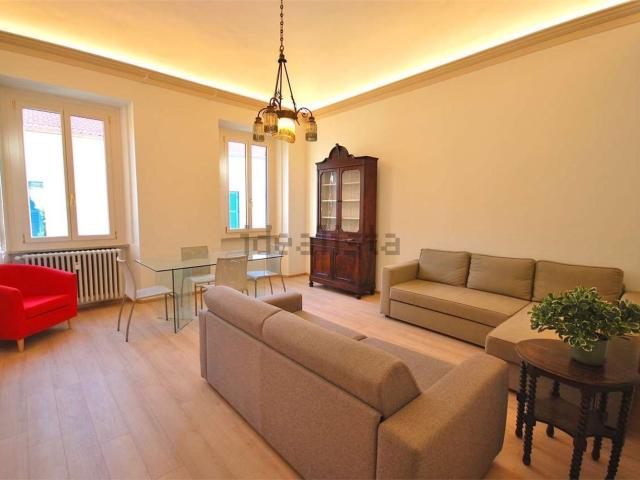 Appartamento in affitto di 107 m² in Via dei Cattaneo, 15