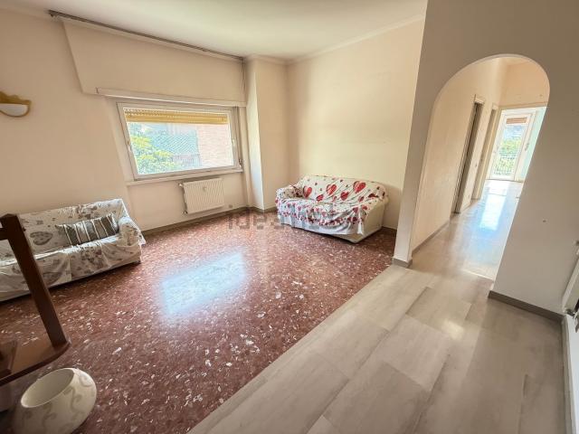Appartamento in affitto di 107 m² in Viale Gottardo