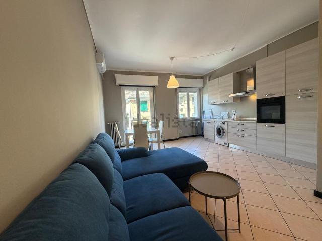 Appartamento in affitto di 108 m² in Via Alfredo D&apos Andrade, 34
