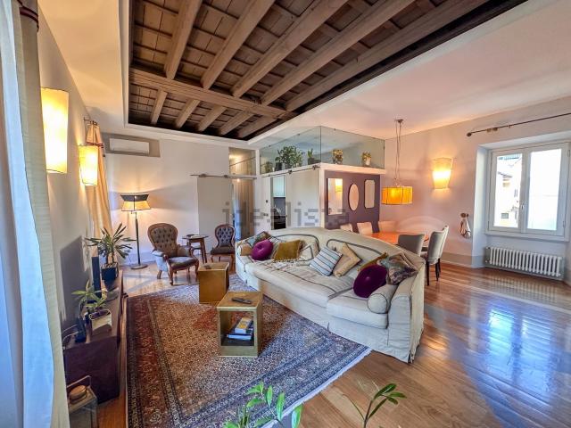 Appartamento in affitto di 108 m² in Via Nino Bixio, 21