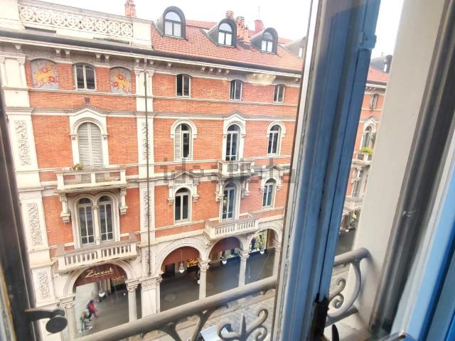 Appartamento in affitto di 108 m² in Piazza Castello