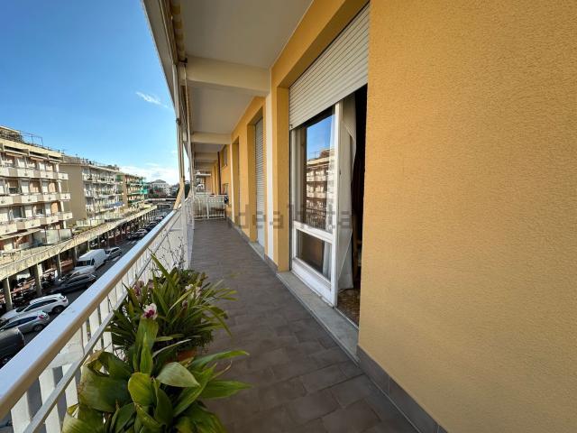 Appartamento in affitto di 109 m²