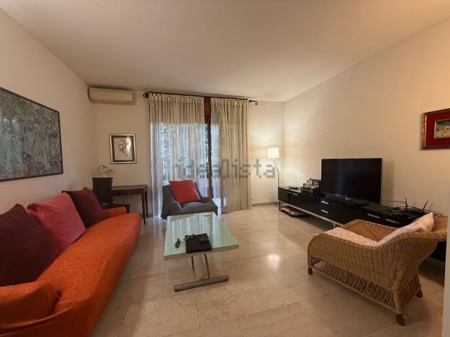 Appartamento in affitto di 109 m² in Via Airolo, 37
