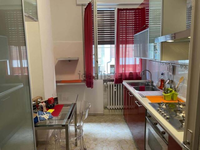 Appartamento in affitto di 109 m² in Via del Pratello