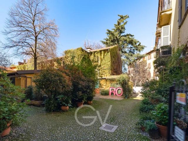 Appartamento in affitto di 109 m² in Via Matteo Bandello
