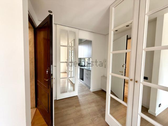 Appartamento in affitto di 109 m² in Via Uberto Visconti di Modrone, 7