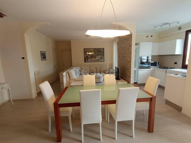 Appartamento in affitto di 109 m² in Strada Terraglio