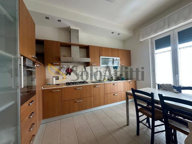 Appartamento in affitto di 110 m²
